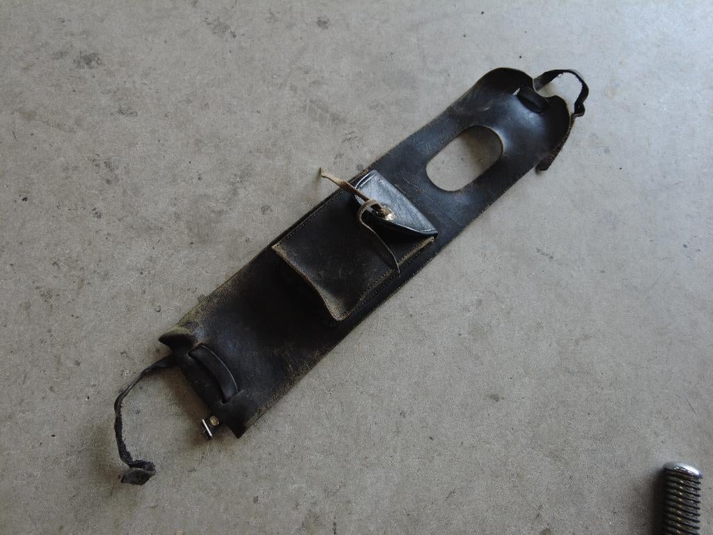 Suzuki VS1400 Intruder Tankcover leer, Motoren, Accessoires | Overige, Ophalen of Verzenden, Gebruikt