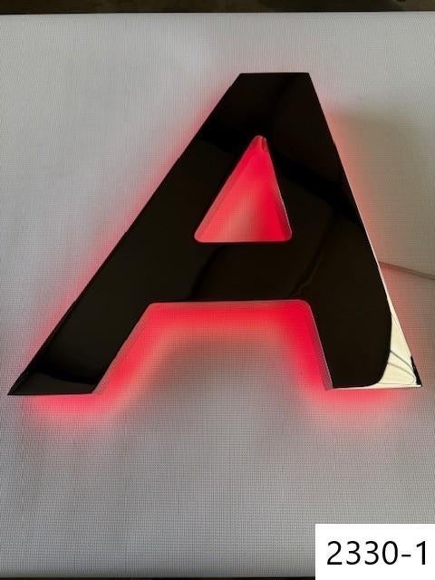 2330. Letters met verlichting / kleuren / letterlampen, Huis en Inrichting, Ophalen, Nieuw