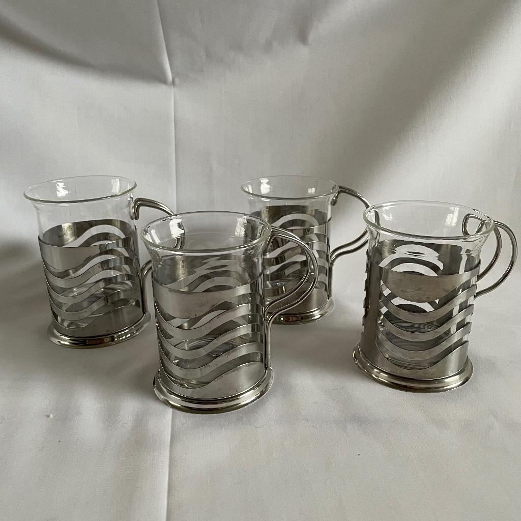 Set van 4 glazen met RVS houder, Huis en Inrichting, Keuken | Servies, Zo goed als nieuw, Glas of Glazen, Overige stijlen, Glas
