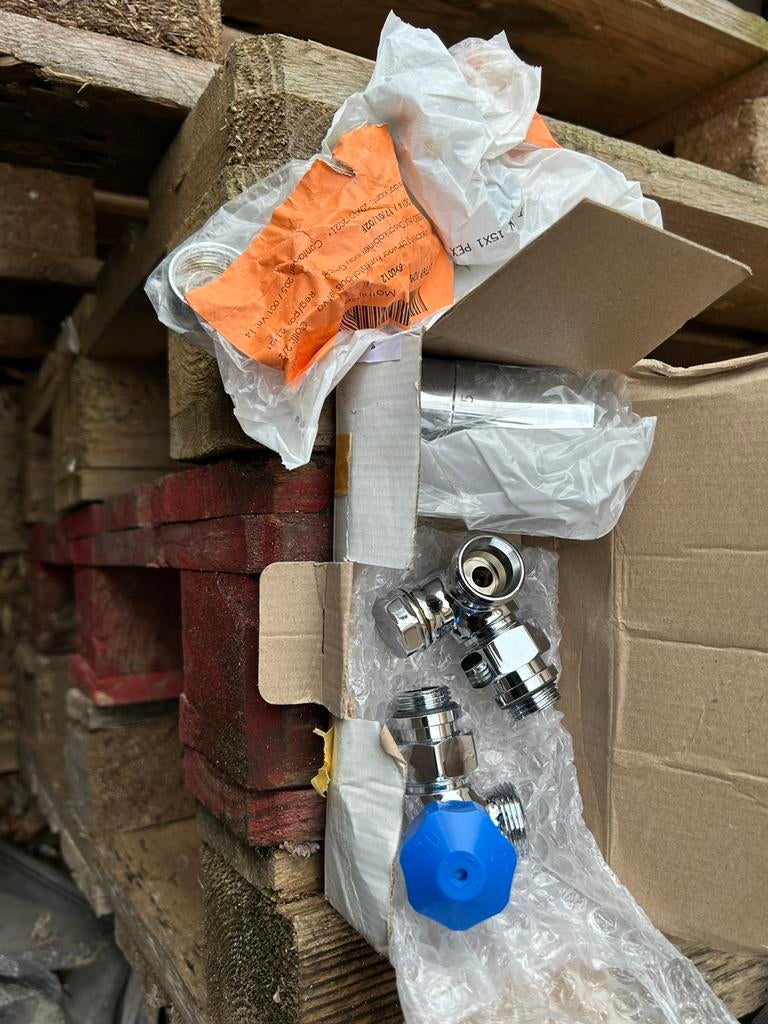 Radiator aansluit garnituur, Doe-het-zelf en Verbouw, Verwarming en Radiatoren, 30 tot 80 cm, Radiator, Minder dan 60 cm, Ophalen of Verzenden