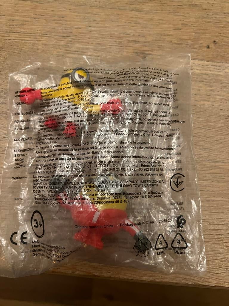 2 McDonalds Happy Meal Minions Figuurtjes in Verpakking, Ophalen of Verzenden, Nieuw, Overige typen