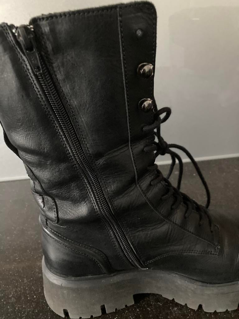 Via vai, Ophalen of Verzenden, Zo goed als nieuw, Zwart, Sneakers of Gympen