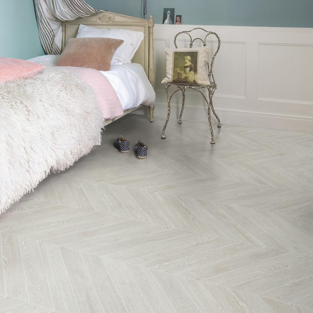 Hongaarse punt Waterbestendig Laminaat Light Grey, 75 m² of meer, Nieuw, Ophalen of Verzenden, Visgraat Hongaarsepunt laminaat