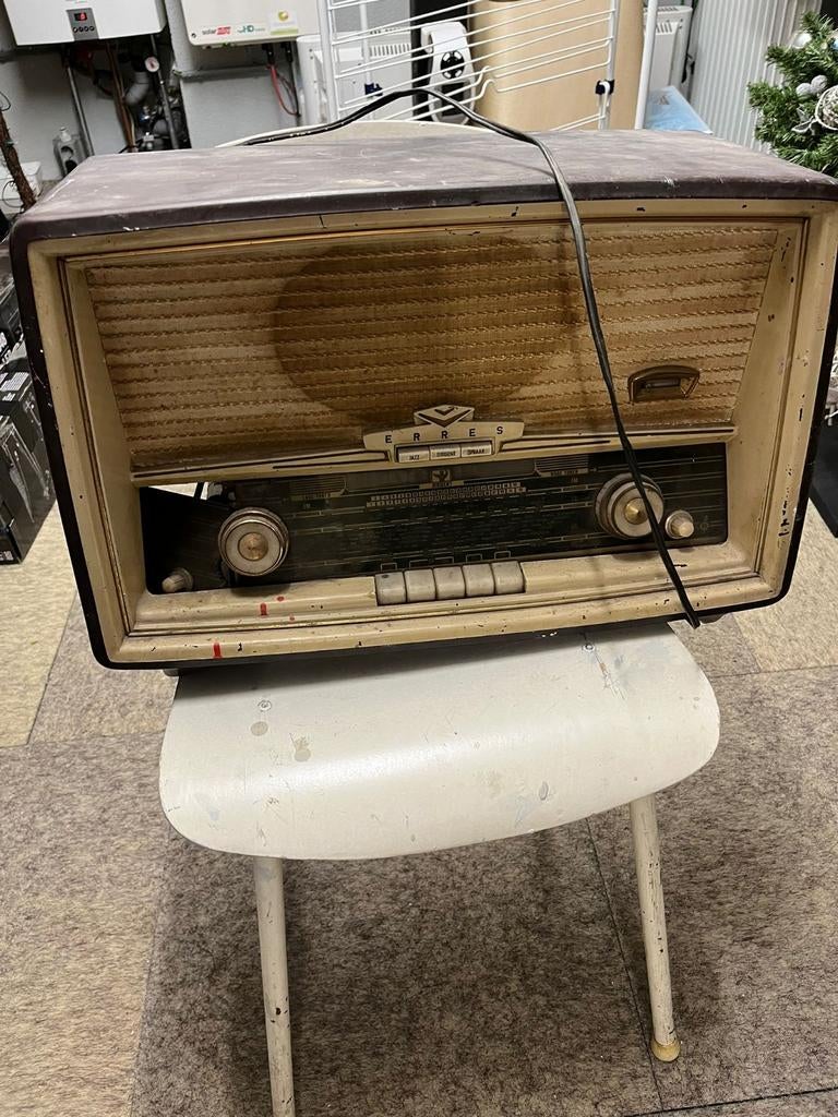 Oude Erres radio, Antiek en Kunst, Ophalen of Verzenden