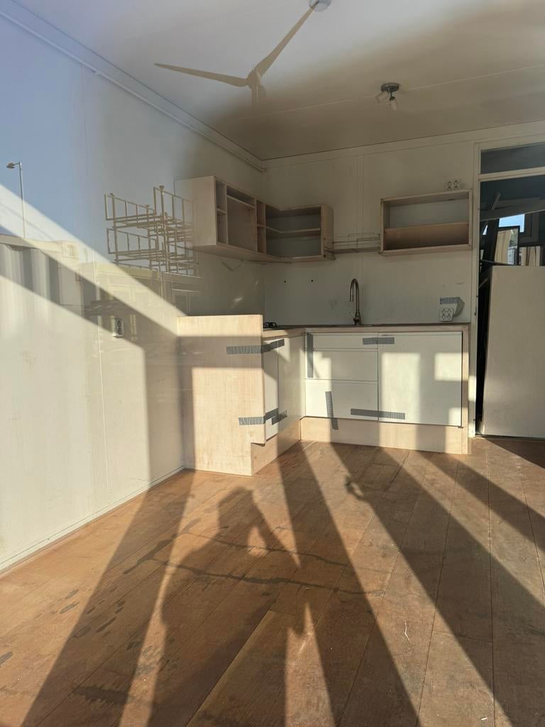 Woonunits te koop/ te huur type K1000 Fort, Doe-het-zelf en Verbouw, Bouwketen en Schaftketen, Ophalen, Zo goed als nieuw