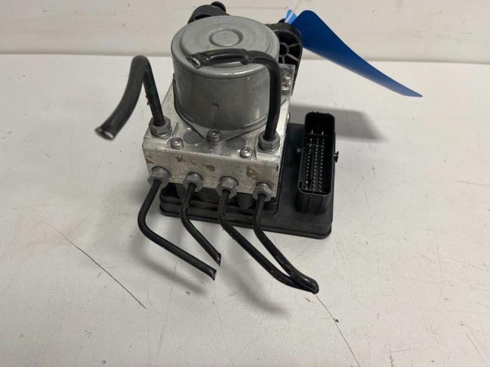 ABS Pomp van een Mercedes C-Klasse, Gebruikt, -, Ophalen of Verzenden, -