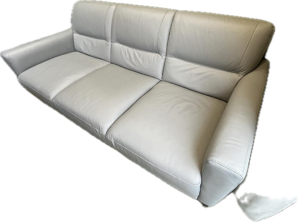 Mooie DFS Bank - Comfortabel en Stijlvol!, Ophalen, Driepersoons, Zo goed als nieuw, Rechte bank