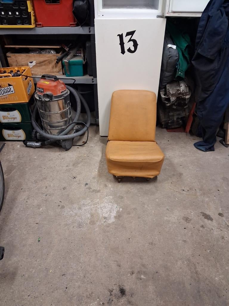 Stoel zijspan motor, Ophalen