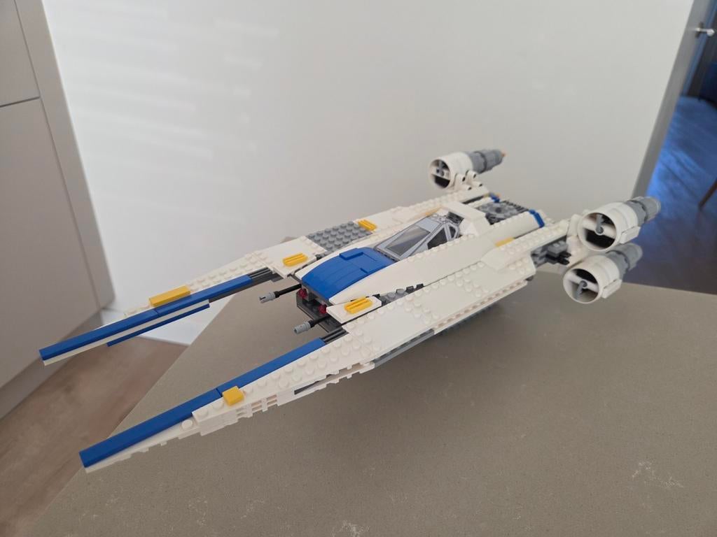 Lego Star Wars 75155 Rebel U-Wing Fighter, Ophalen of Verzenden, Zo goed als nieuw, Actiefiguurtje
