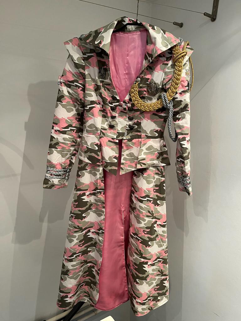 Unieke legerjas met roze camouflage, maat M, Ophalen of Verzenden, Zo goed als nieuw, Maat 38/40 (M)