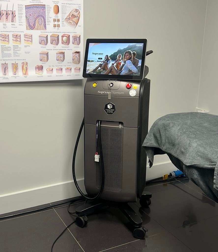 Soprano Titanium Alma Laser met 3 maanden garantie!!, Zakelijke goederen, Machines en Bouw | Industrie en Techniek, Ophalen