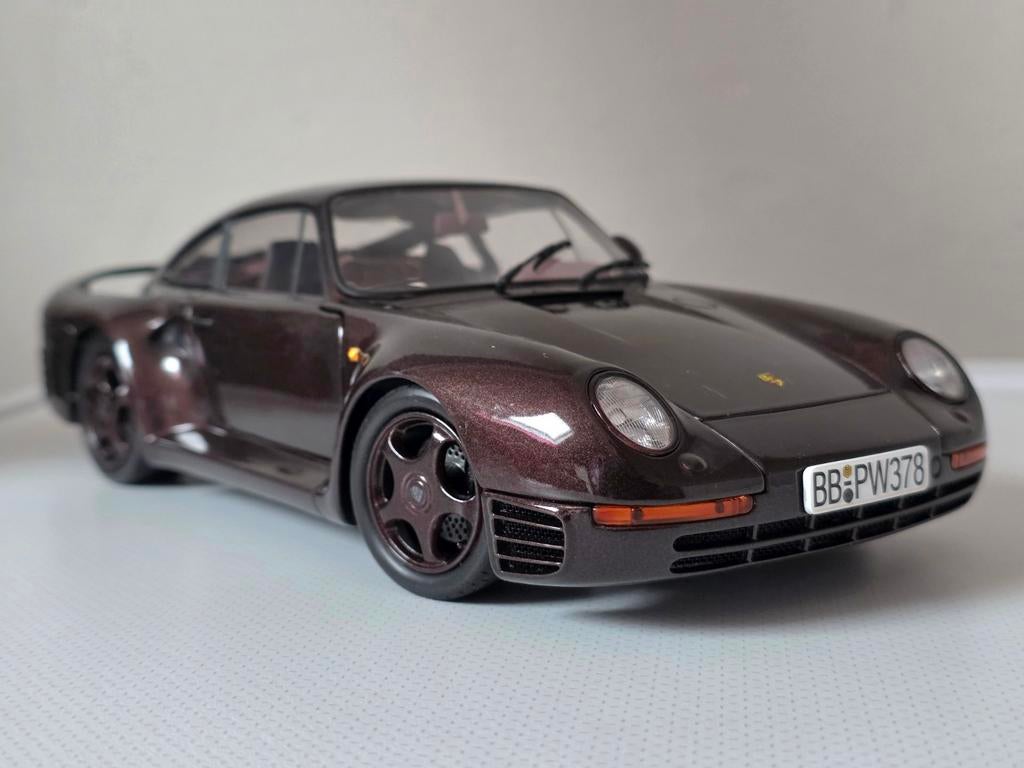 Modelauto Porsche 959 Exoto. Zeldzaam!, Hobby en Vrije tijd, Modelauto's | 1:18, Ophalen of Verzenden, Zo goed als nieuw, Auto