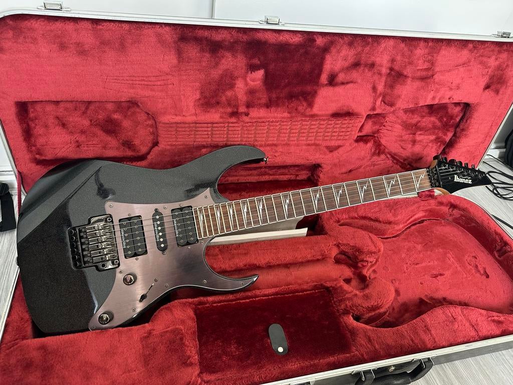 Ibanez Prestige RG2550E Custom, Muziek en Instrumenten, Snaarinstrumenten | Gitaren | Elektrisch, Ophalen, Zo goed als nieuw, Solid body