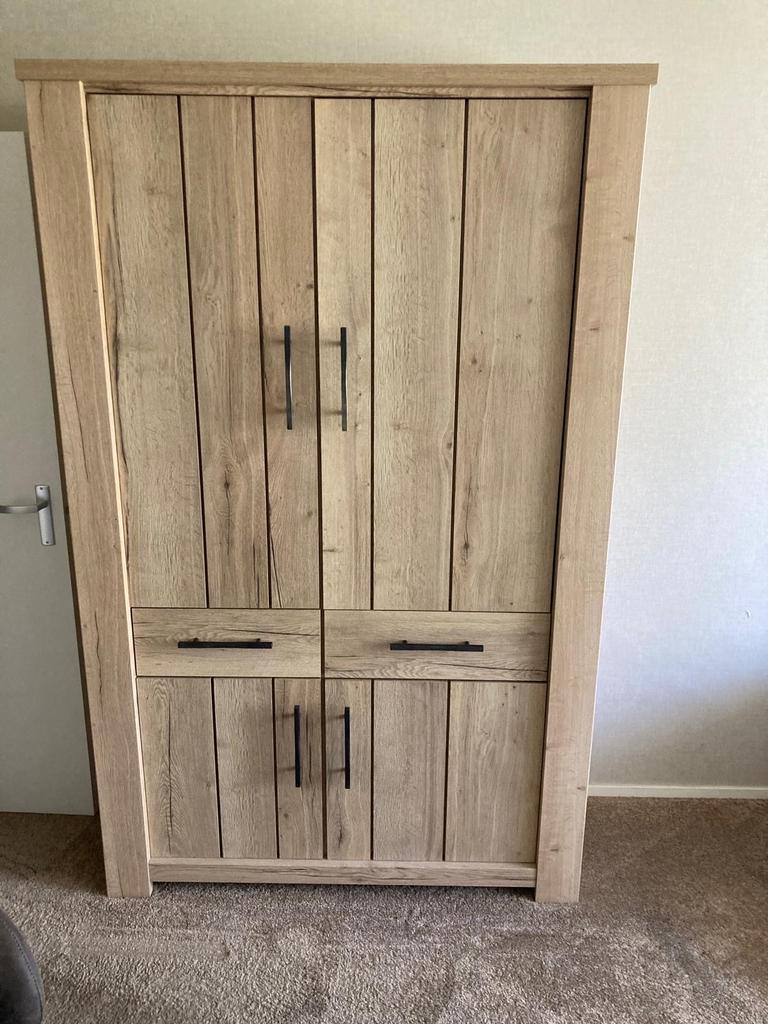 Mooie kast voor in de woonkamer, Antiek en Kunst, Antiek | Meubels | Kasten, Ophalen of Verzenden