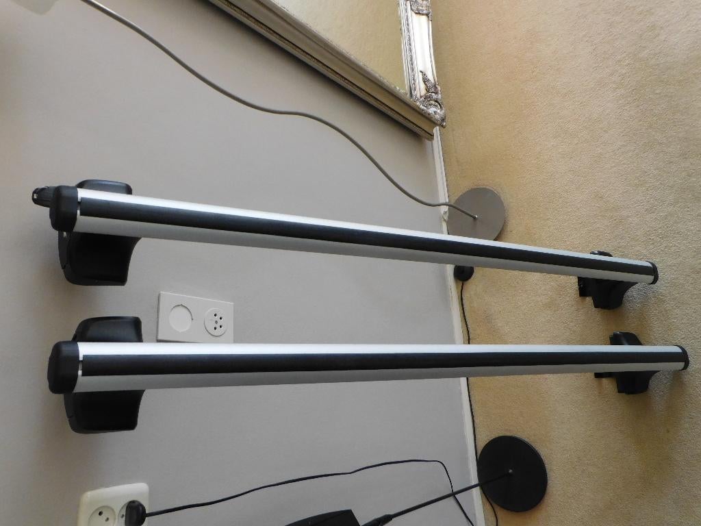 SAAB 95 NG Dakdragers Laatste model 2010 / 2013, Ophalen, Zo goed als nieuw