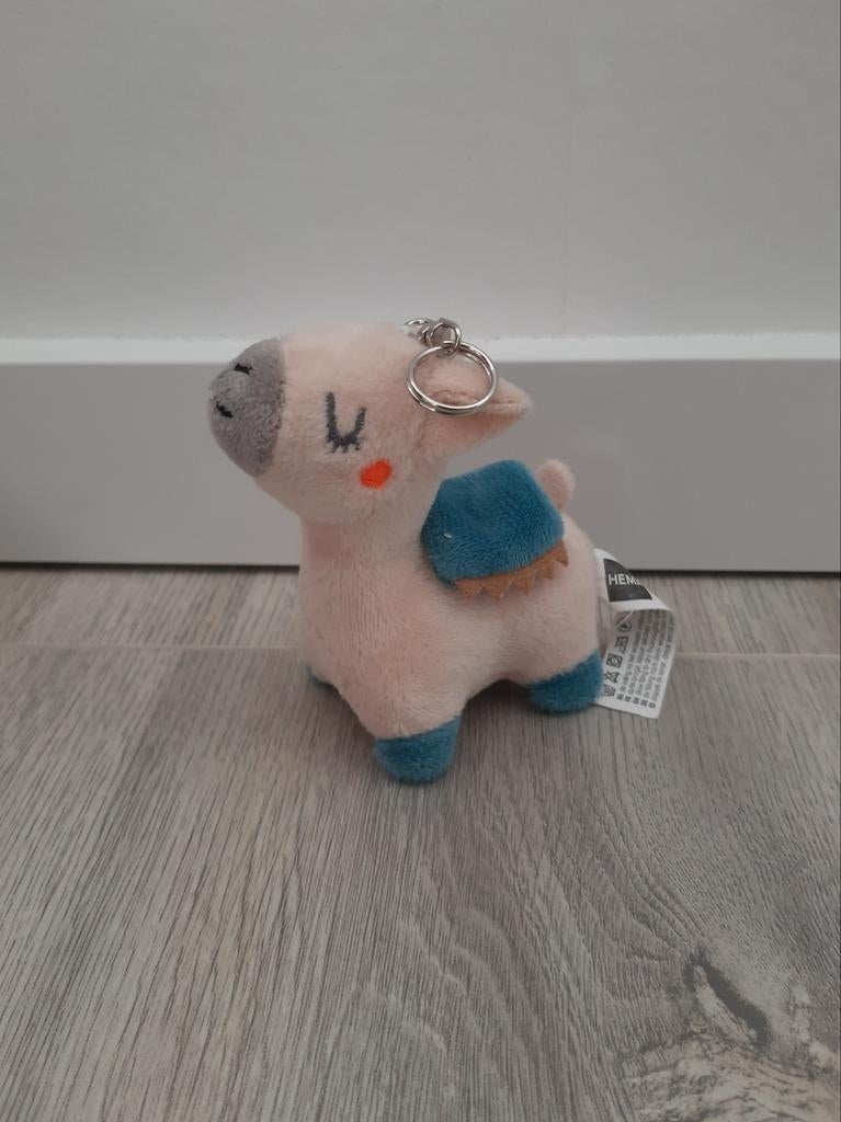 Hema sleutelhanger knuffel lama alpaca peluche K4895, Ophalen of Verzenden, Zo goed als nieuw, Beer