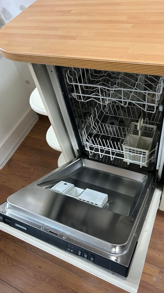 Siemens Smalle Inbouw Vaatwasser, Witgoed en Apparatuur, Vaatwasmachines, Ophalen, Gebruikt, Minder dan 45 cm, Eco programma