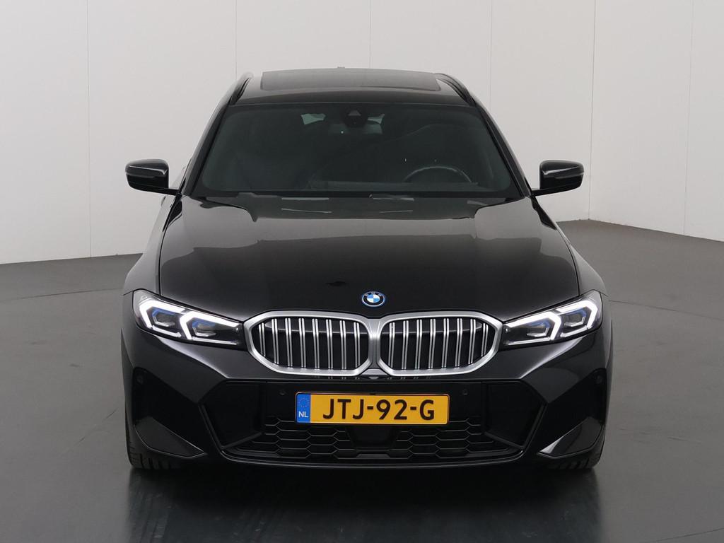 BMW 3-serie Touring 330e xDrive | M-Sport | Panoramadak | HU, Auto's, BMW, 1998 cc, Gebruikt, Euro 6, Zwart