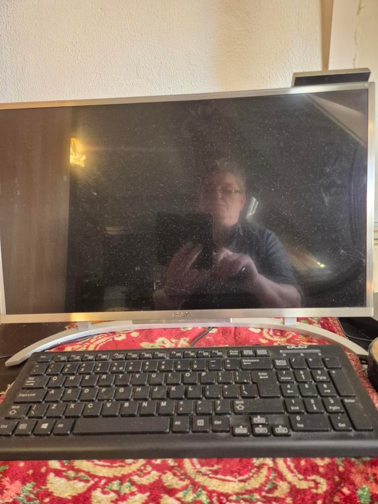 Acer Aspire C22-720 All-in-One PC, Gebruikt, HDD, Minder dan 4 GB, Met monitor