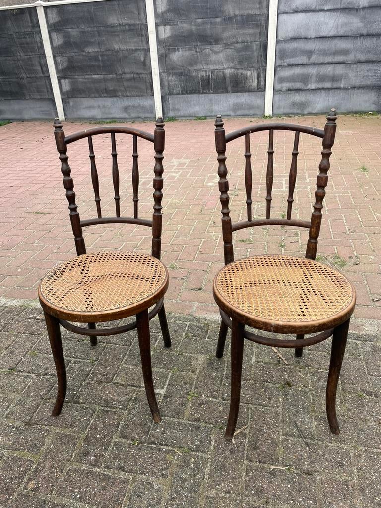 Twee originele Thonet bentwood stoelen, Ophalen of Verzenden