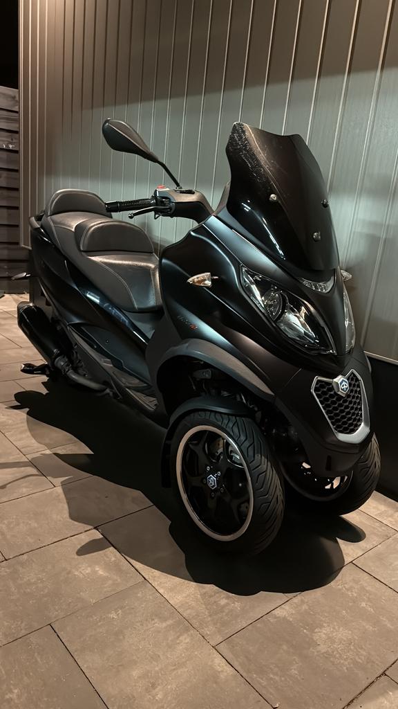 Piaggio MP3 500 lt sport met akrapovic uitlaat zgan 2017, Particulier, Overig