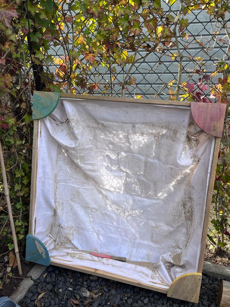 Zandbak Nette staat!!! €10,00, Ophalen