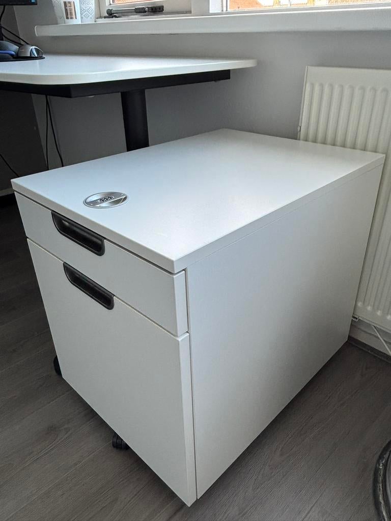 IKEA GALANT ladeblok met cijferslot – A4 hangmappen+wielen, Ophalen, Minder dan 50 cm, Zo goed als nieuw, Minder dan 100 cm