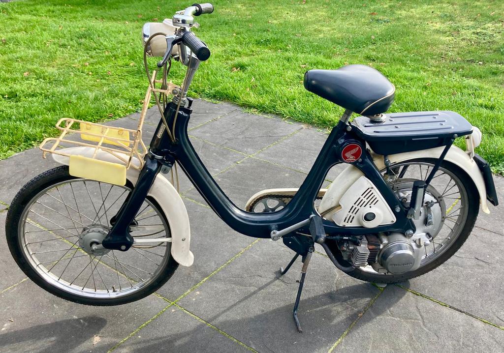 Honda P50. 4 takt inc kenteken, Fietsen en Brommers, Brommers | Honda, Ophalen, Overige modellen