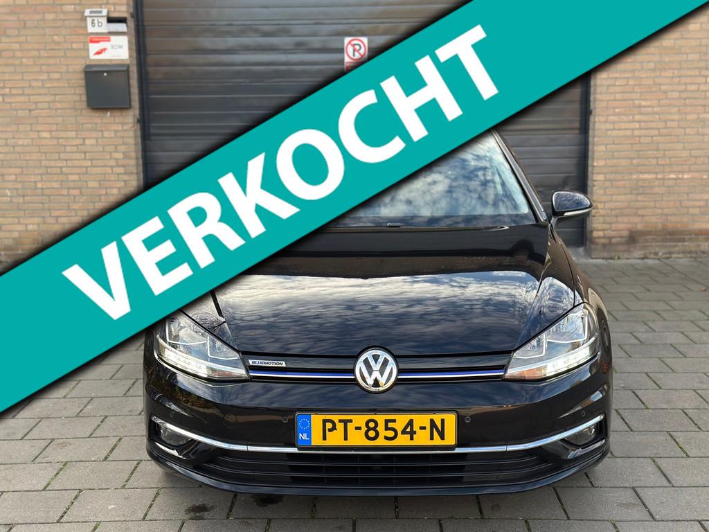 Volkswagen Golf 1.5 TSI DSG Highline Navi Cruise Control ACC, Euro 6, 4 cilinders, Alcantara, Zwart