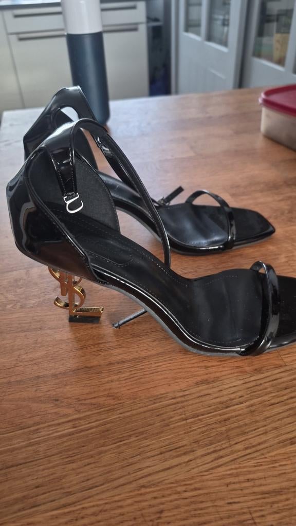 Zwarte FSH schoenen maat 40, Kleding | Dames, Ophalen of Verzenden