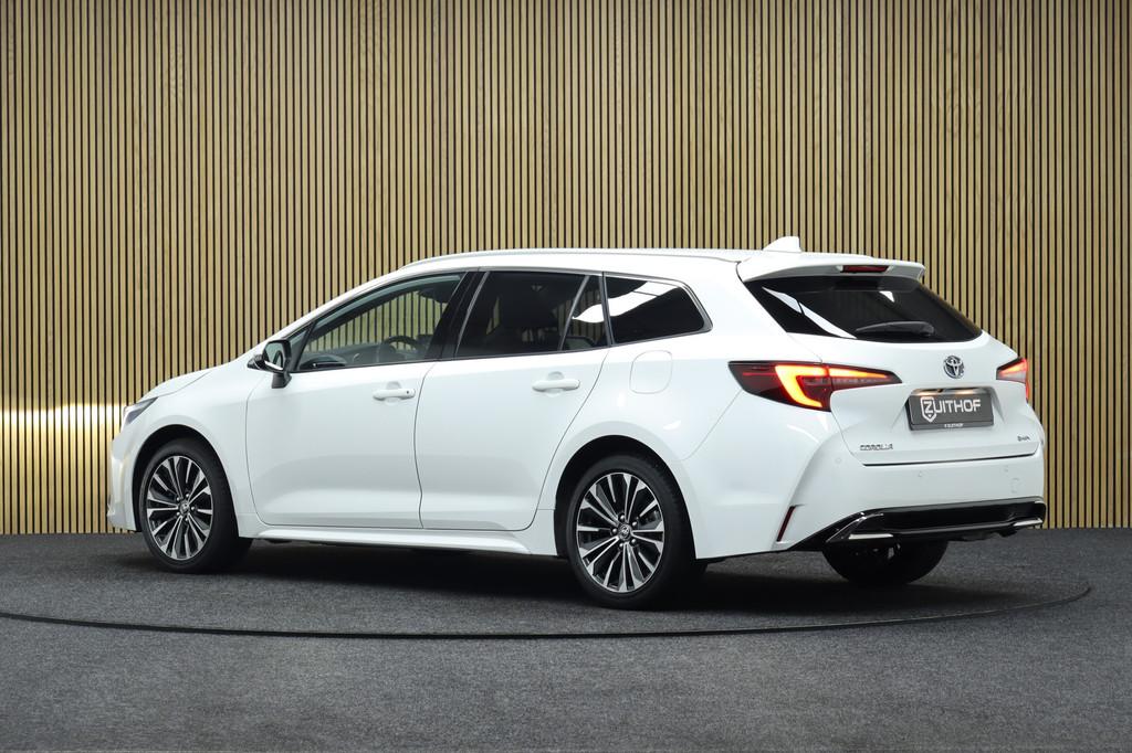 Toyota Corolla Touring Sports Hybrid 140 Dynamic | Elek. Ach, 450 kg, Gebruikt, 4 cilinders, Wit