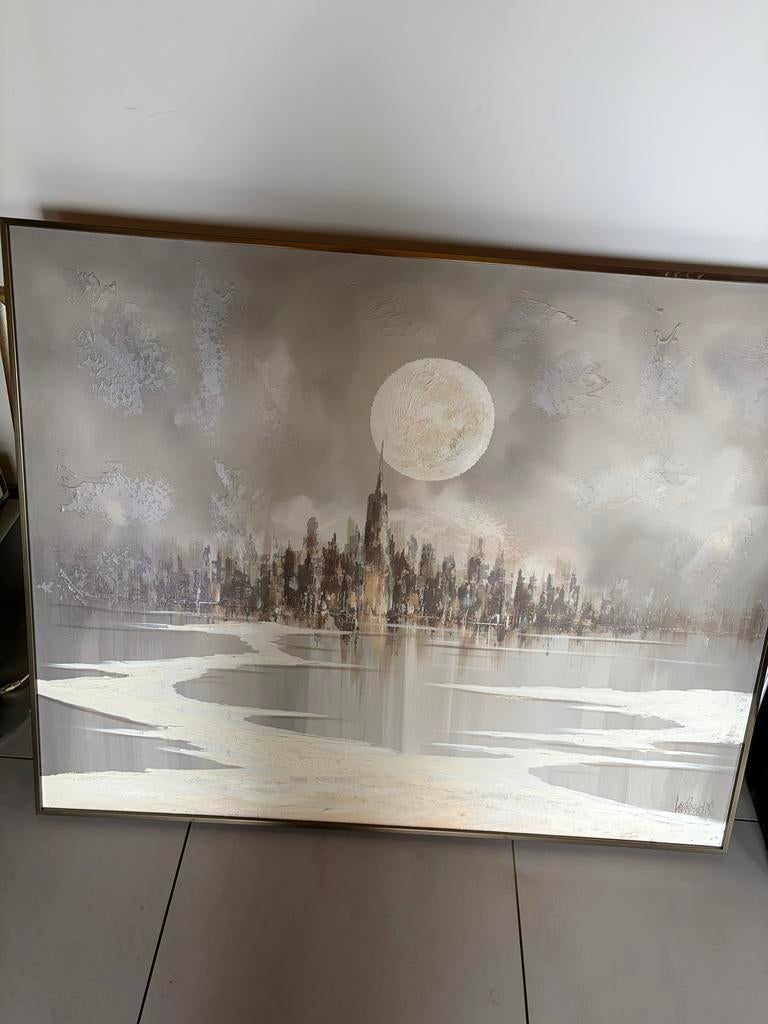 Lee Reynolds Burr - City by Night, Ophalen