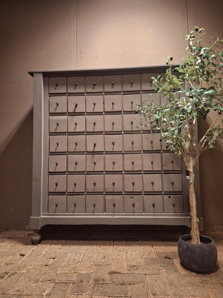 Oude schoolkast apothekerskast ladekast, 5 laden of meer, Ophalen of Verzenden, 25 tot 50 cm