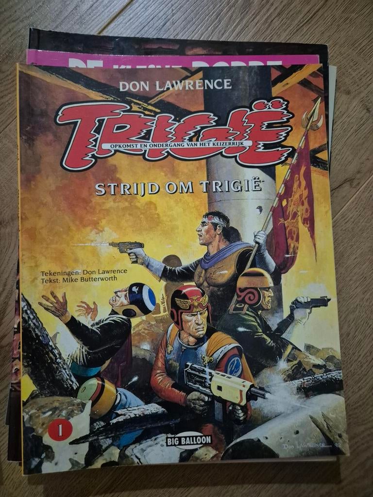 Trigie: Strijd om Trigie - Don Lawrence stripboek, Eén stripboek, Ophalen of Verzenden, Gelezen, Don Lawrence