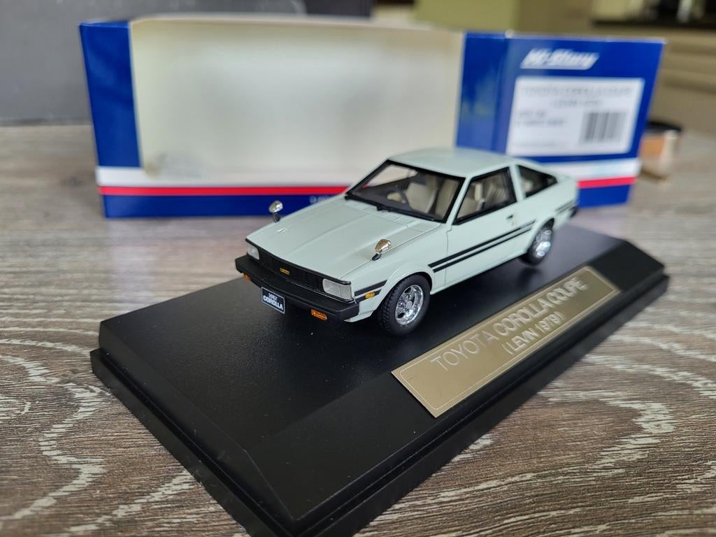 Toyota Corolla coupe 1979 schaal 1:43, Ophalen of Verzenden, Zo goed als nieuw, Auto, Overige merken
