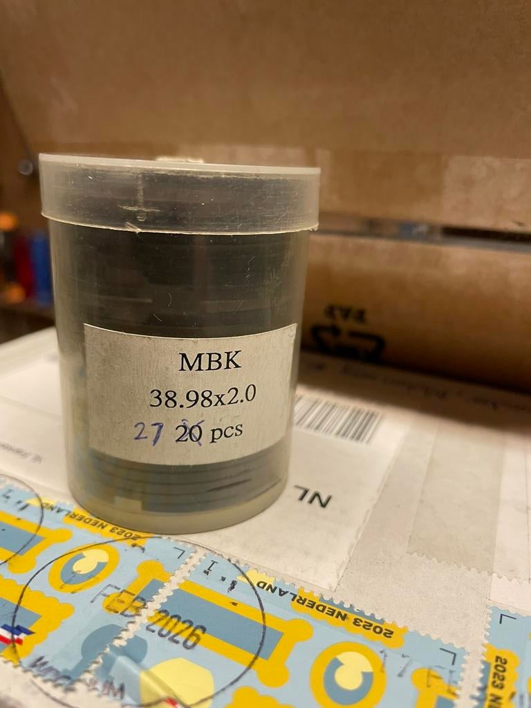 27 nieuwe zuigerveren voor o.a. mobylette, Ophalen of Verzenden, Nieuw, Overige typen