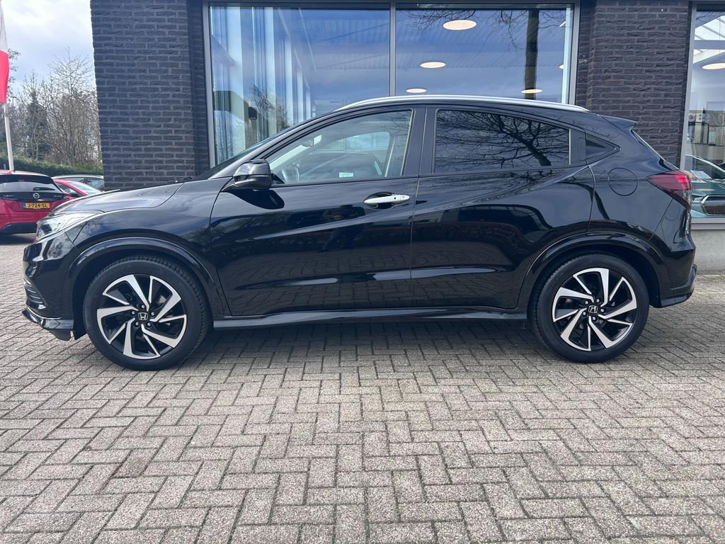 Honda HR-V 1.5 i-VTEC Executive | Pano dak | Trekhaak | Came, 15 km/l, Leder en Stof, Zwart, Bedrijf