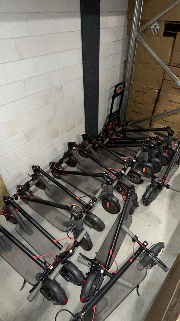 Elektrische Steps – bijna nieuwe, Ophalen of Verzenden, Zo goed als nieuw, Elektrische step (E-scooter)