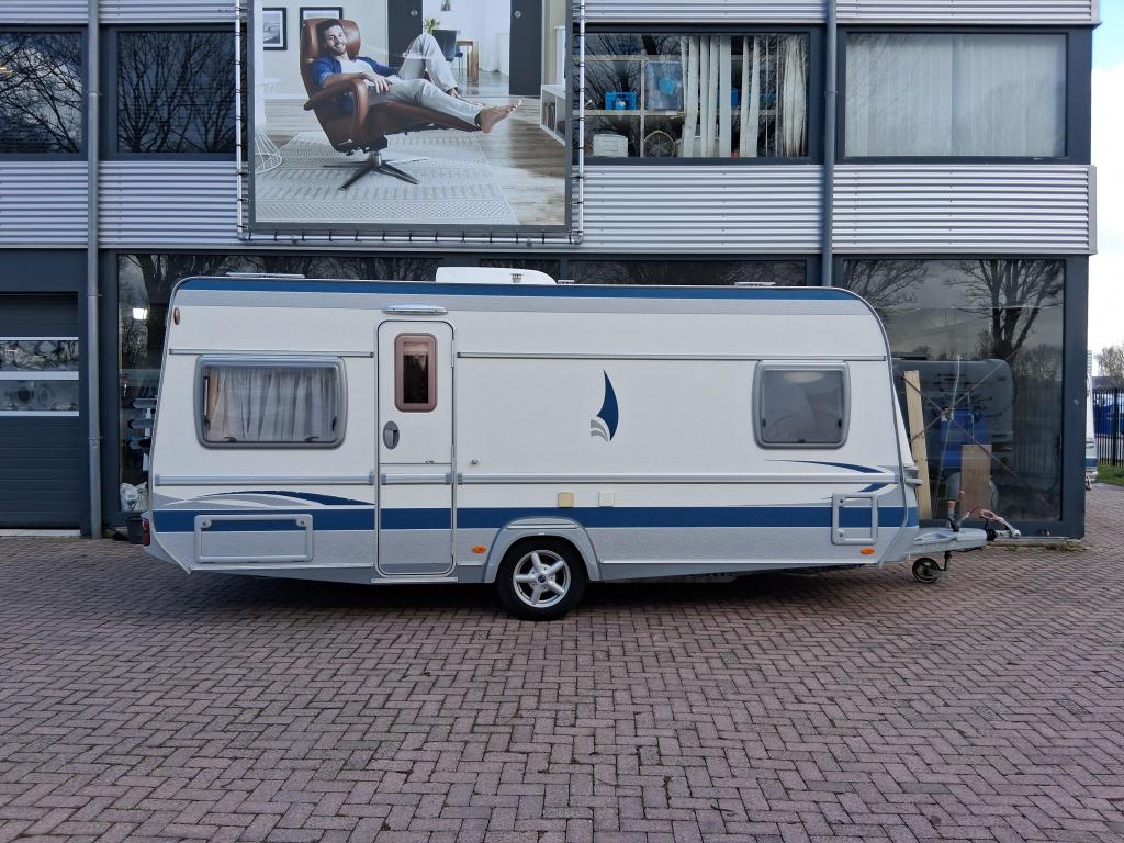 Fendt Diamant 515, met airco, frans bed, rondzit, Caravans en Kamperen, Caravans, Rondzit, Bedrijf, Overige typen, Fendt