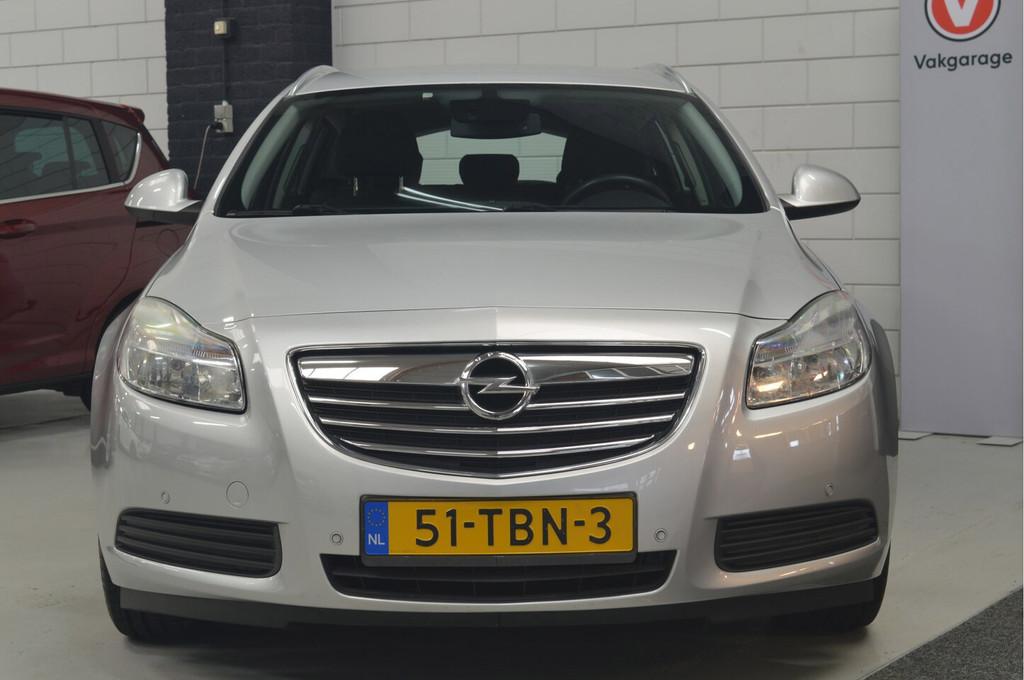 Opel Insignia Sports Tourer 1.8 Edition // CLIMA // CRUISE /, Gebruikt, 4 cilinders, 1796 cc, Parkeersensor