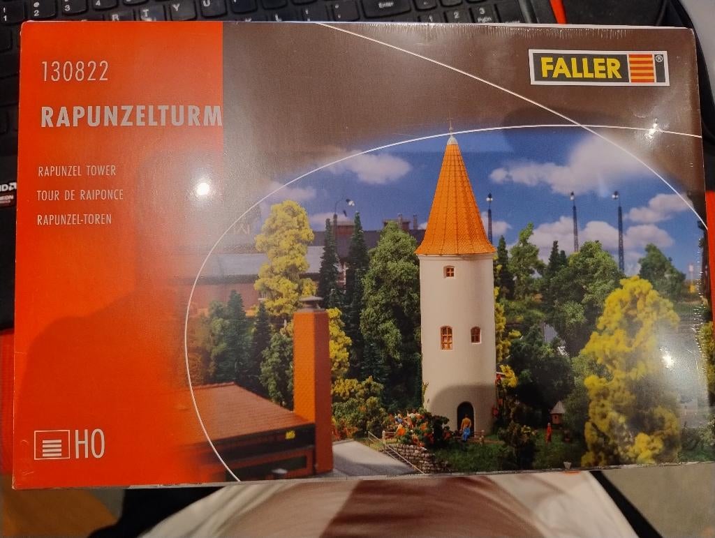 Faller 130822 – Rapunzelturm, Overige merken, Gelijkstroom of Wisselstroom, Brug, Tunnel of Gebouw, Nieuw