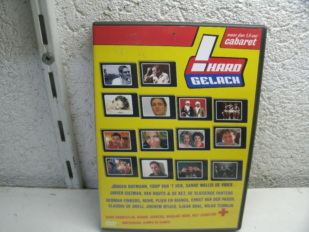 dvd 49b hard gelach cabaret, Alle leeftijden, Ophalen of Verzenden, Zo goed als nieuw, Stand-up of Theatershow