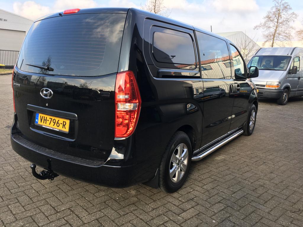 Hyundai H1 H300 Sidebars buis 60 mm met RVS trede, Niet ingevuld, Niet ingevuld, Niet ingevuld