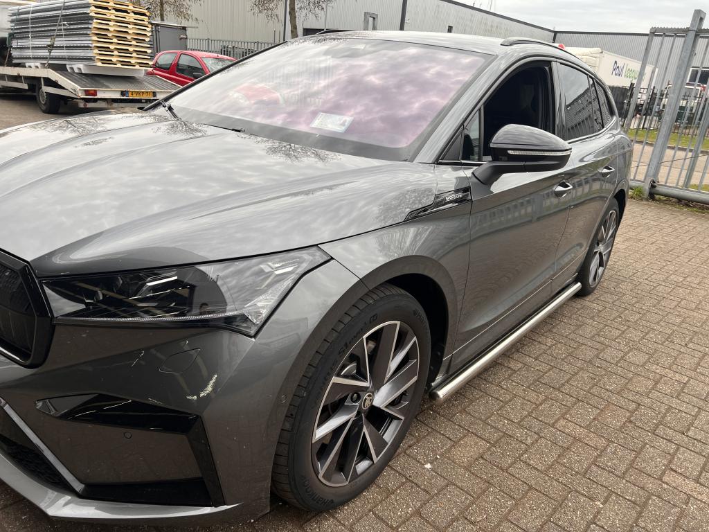 Skoda Enyaq vanaf 2020 Sidebars rechte buizen, Auto diversen, Tuning en Styling, Niet ingevuld, Niet ingevuld, Niet ingevuld