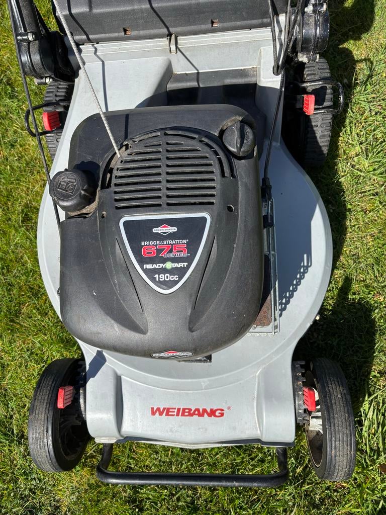 Benzinemaaier Weibang met Briggs & Stratton motor, Tuin en Terras, Grasmaaiers, Gebruikt, Benzine-grasmaaier, 50 cm of meer, Opvangzak