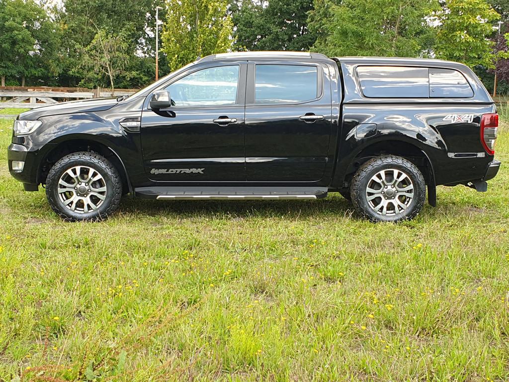 Ford Ranger 3.2 TDCi Wildtrak Supercab (bj 2019), Auto's, Automaat, 2387 kg, Gebruikt, Zwart