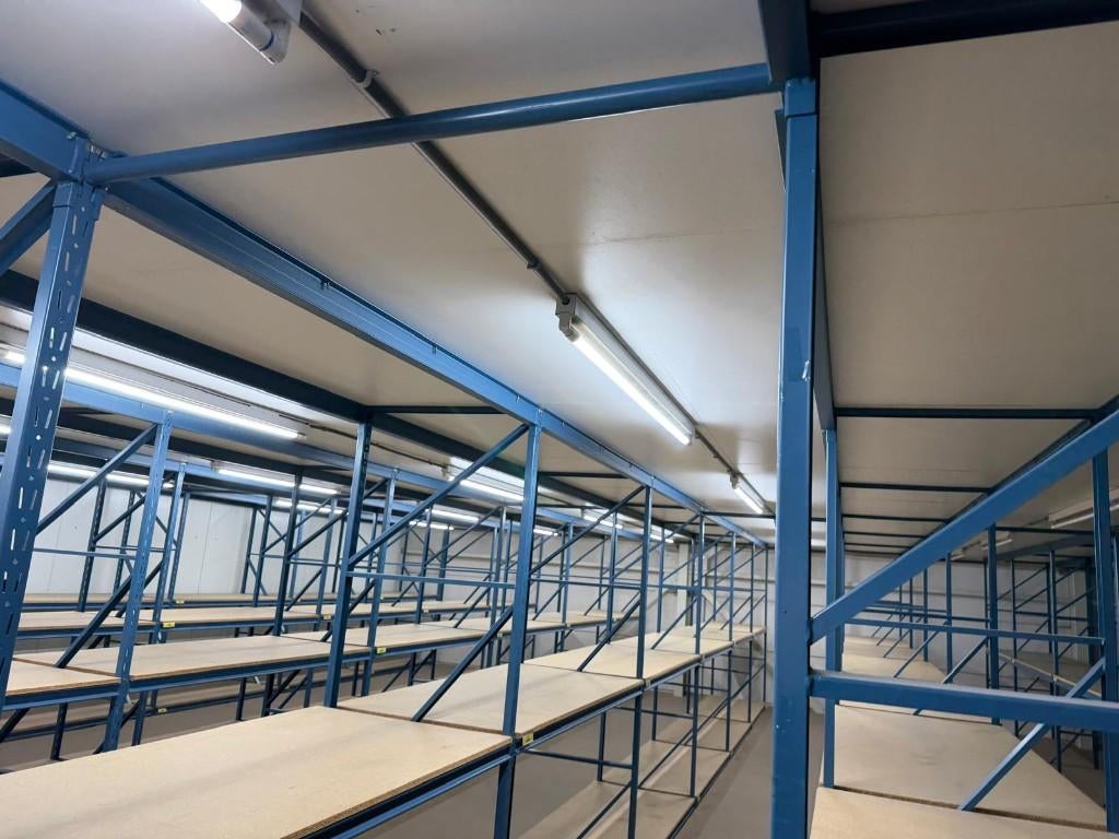 Verdiepingsstelling / entresolvloer magazijnstelling 2-laags, Ophalen