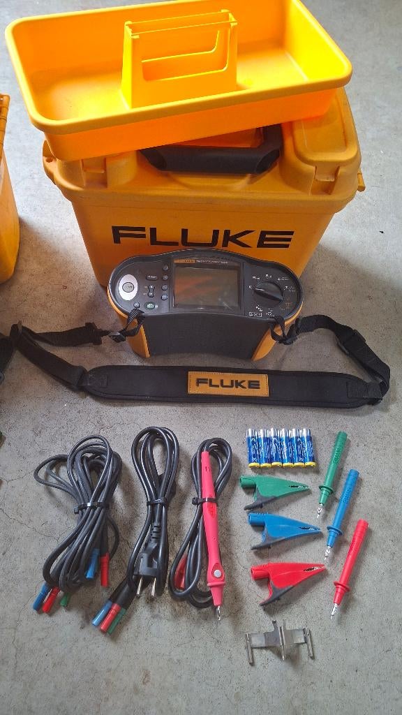 Fluke 1654B, 1663 installatietester en 322 Clampmeter, ., Ophalen of Verzenden, Zo goed als nieuw, .