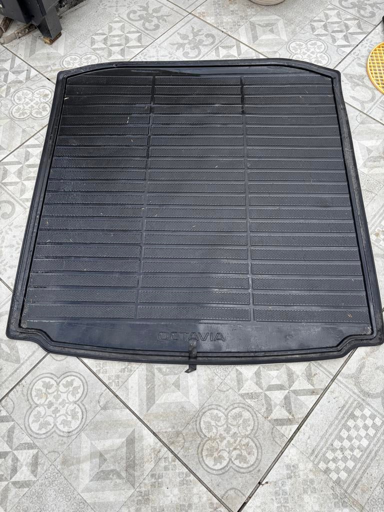 Kofferbakmat Skoda Octavia, Ophalen of Verzenden, Gebruikt