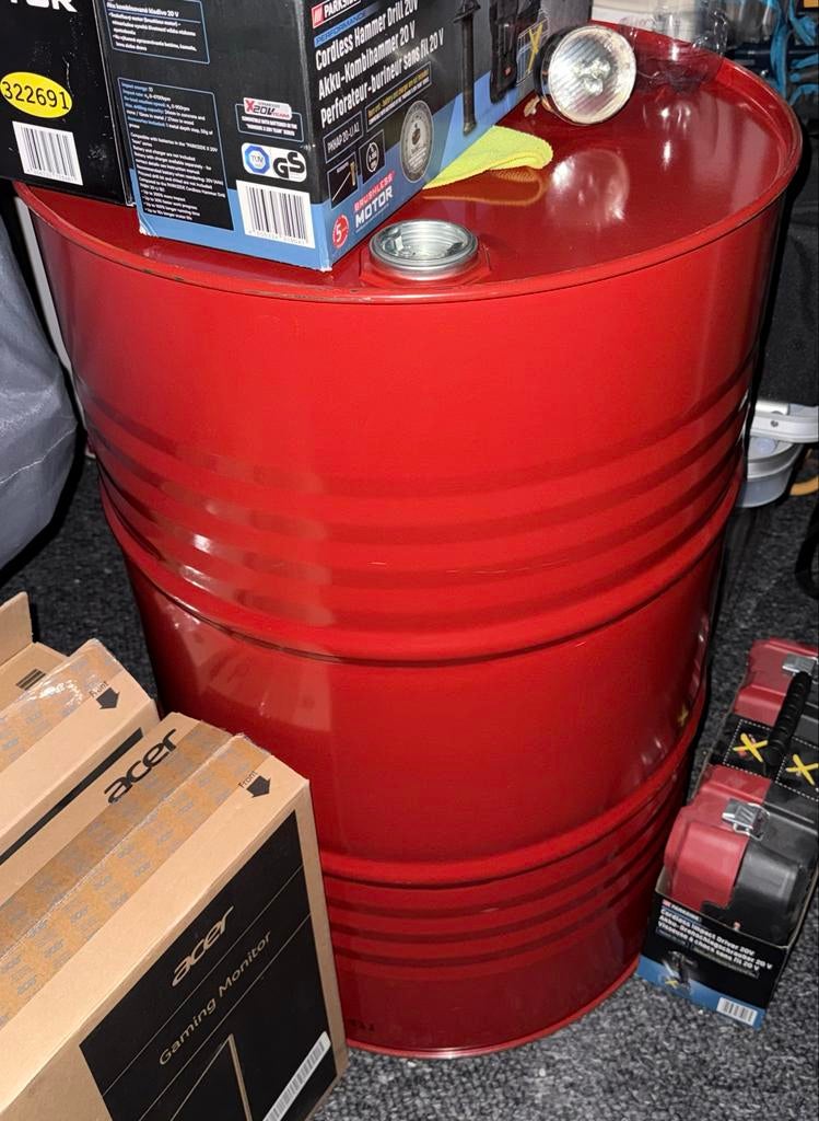 Rood metalen vat van 220 liter te koop, Ophalen, Gebruikt